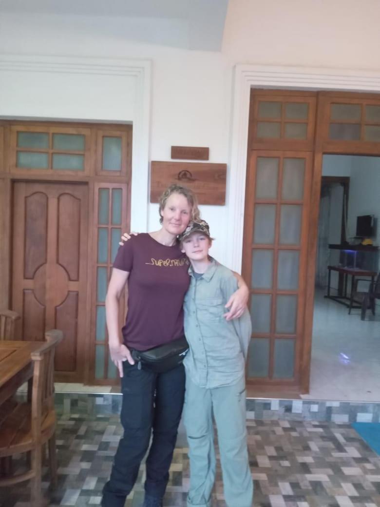 The European Gate - Anuradhapura Villa Exterior photo